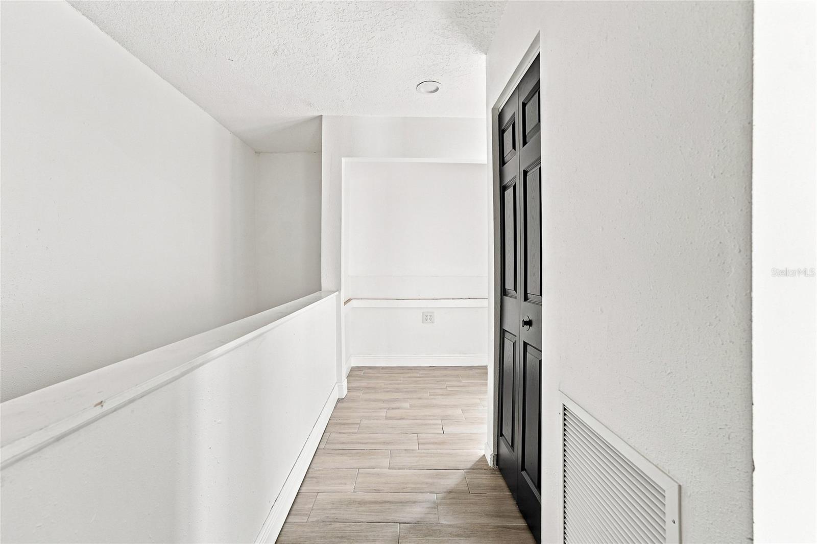 170 E DAVIS BLVD — photo 26