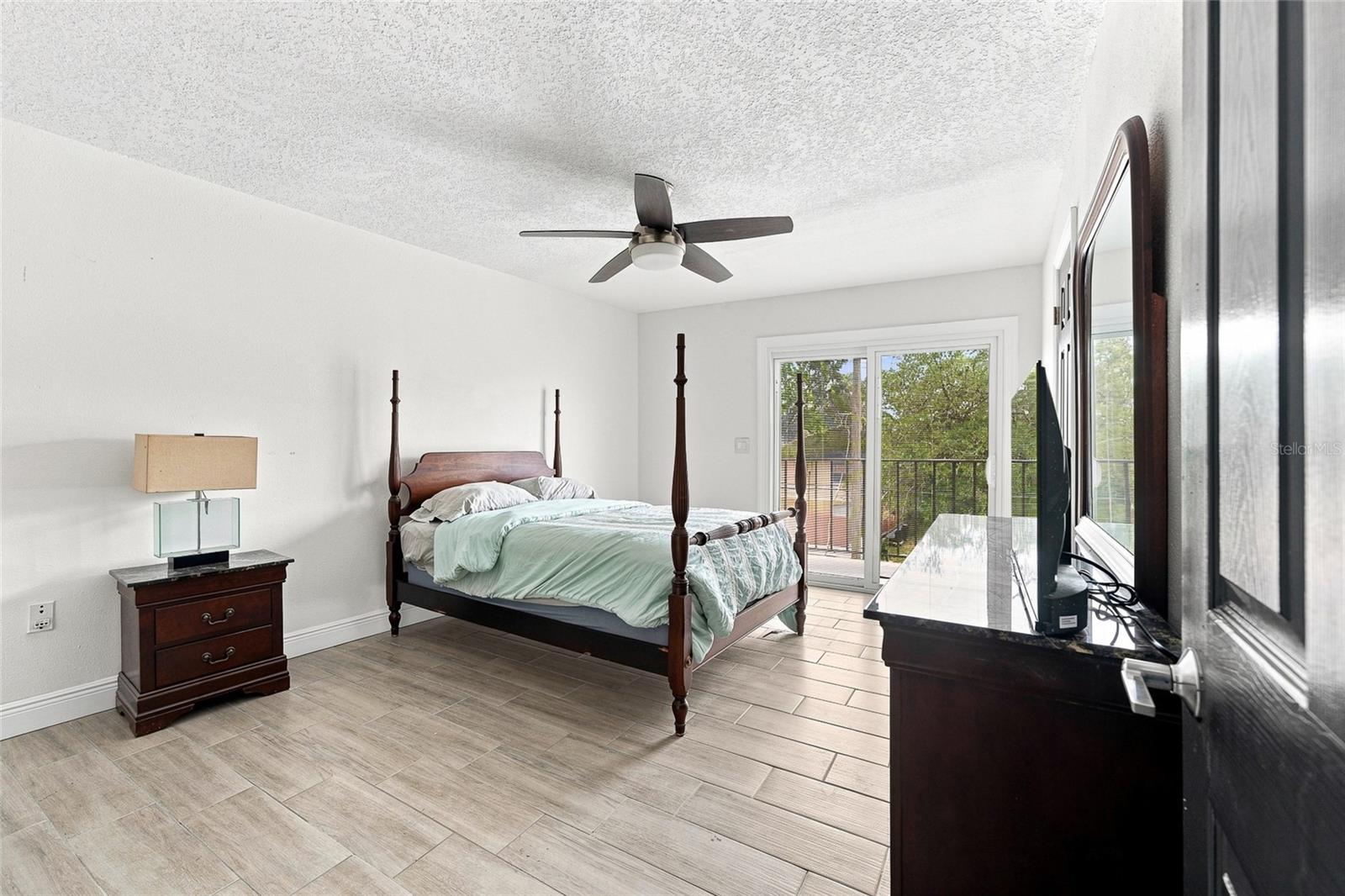 170 E DAVIS BLVD — photo 30