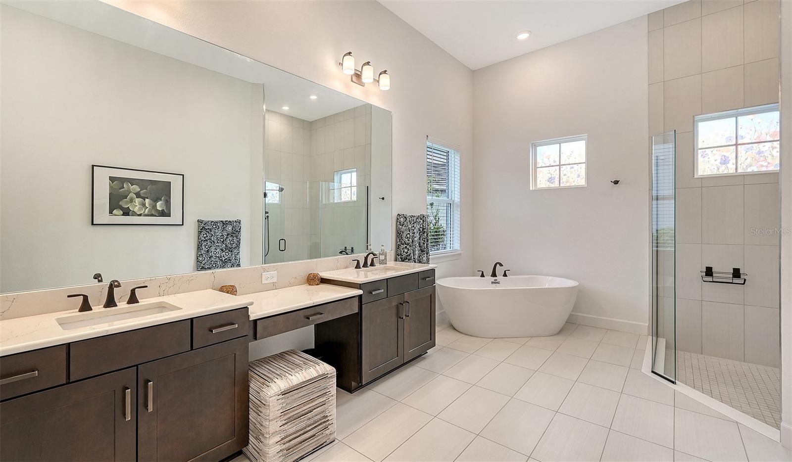 9483 TEQUILA SUNRISE DR — photo 31