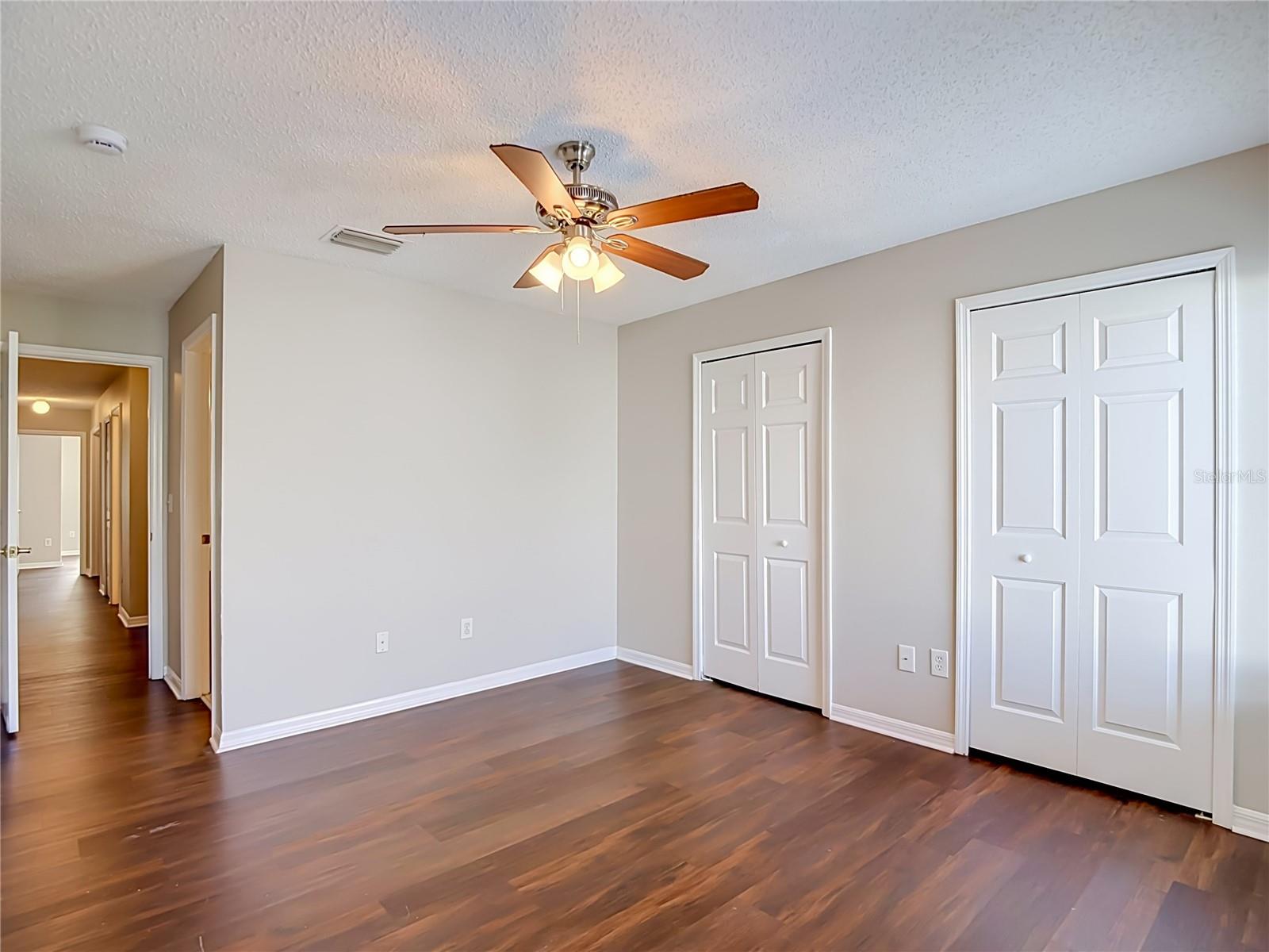 2245 FLUORSHIRE DR — photo 17