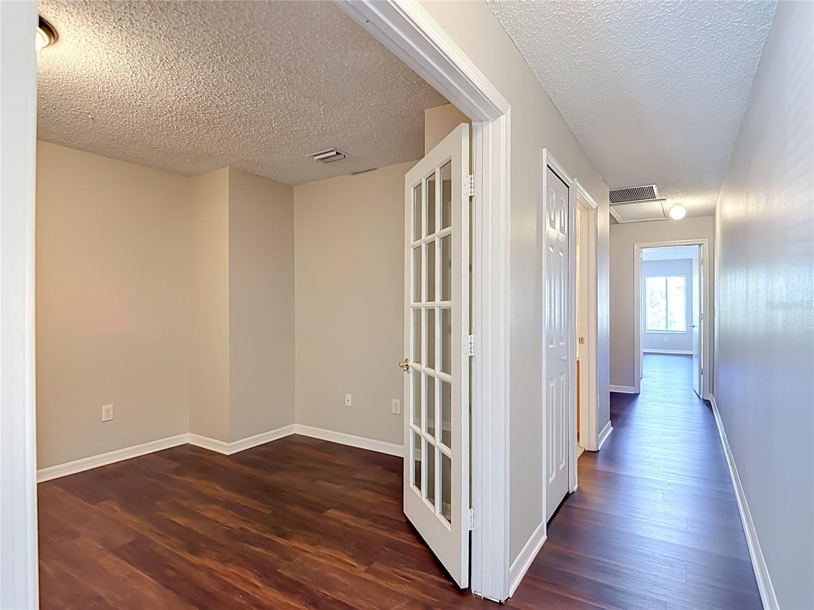 2245 FLUORSHIRE DR — photo 25