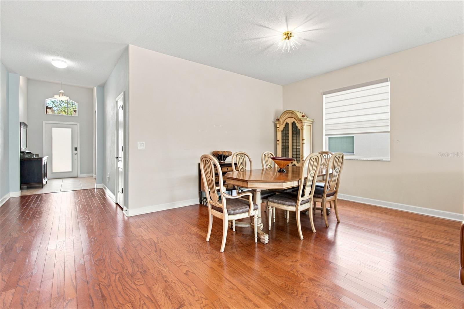 20233 MERRY OAK AVE — photo 3