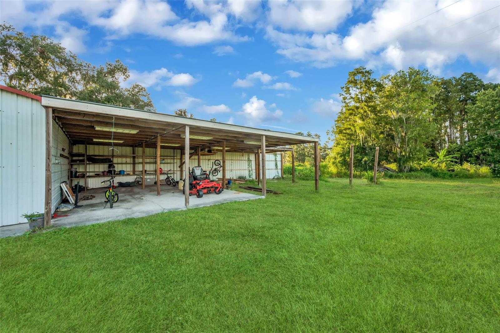 3858 E KNIGHTS GRIFFIN RD — photo 52