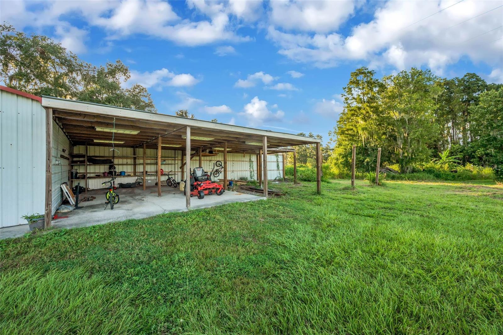 3858 E KNIGHTS GRIFFIN RD — photo 41