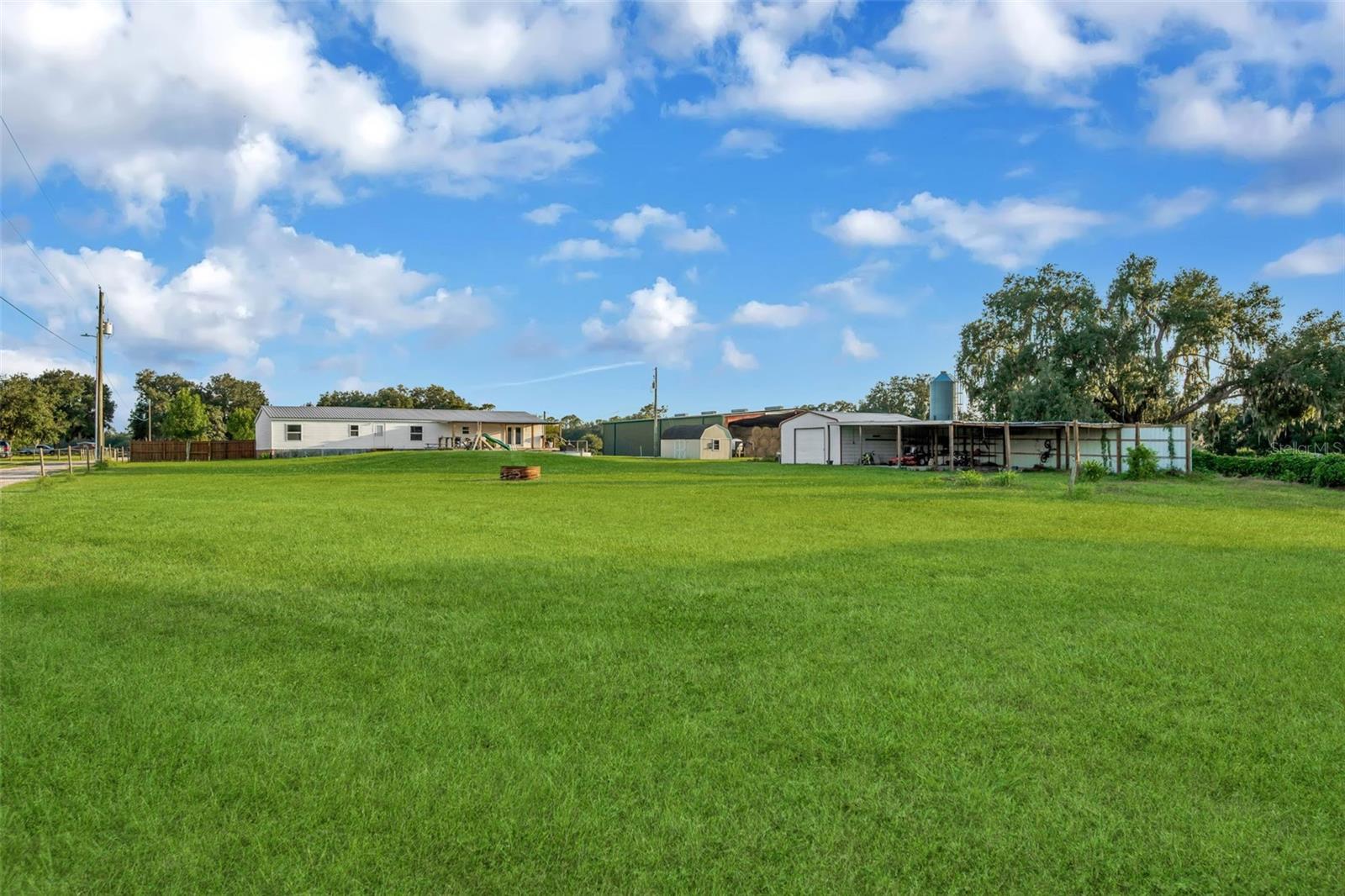 3858 E KNIGHTS GRIFFIN RD — photo 46