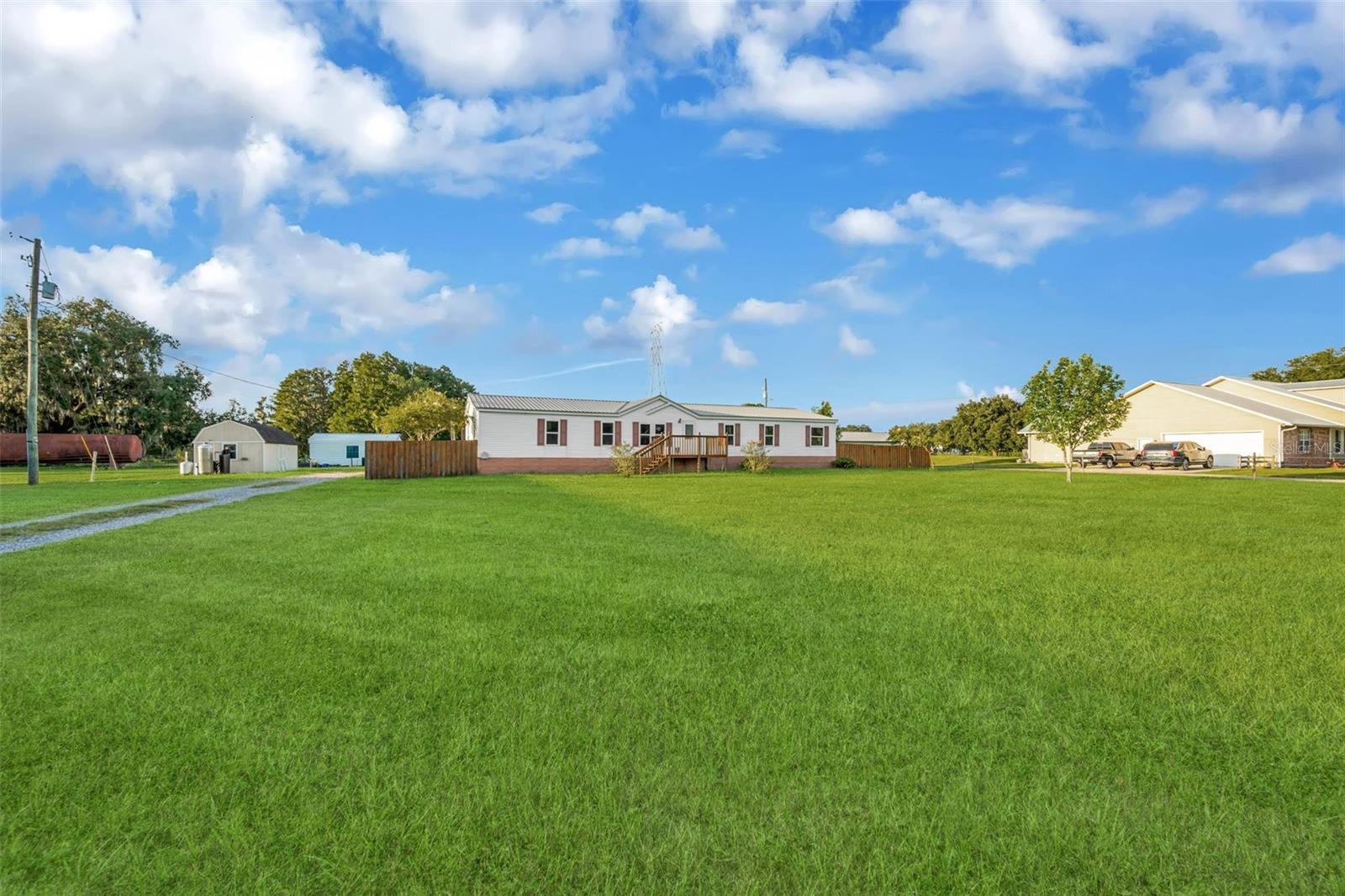 3858 E KNIGHTS GRIFFIN RD — photo 37