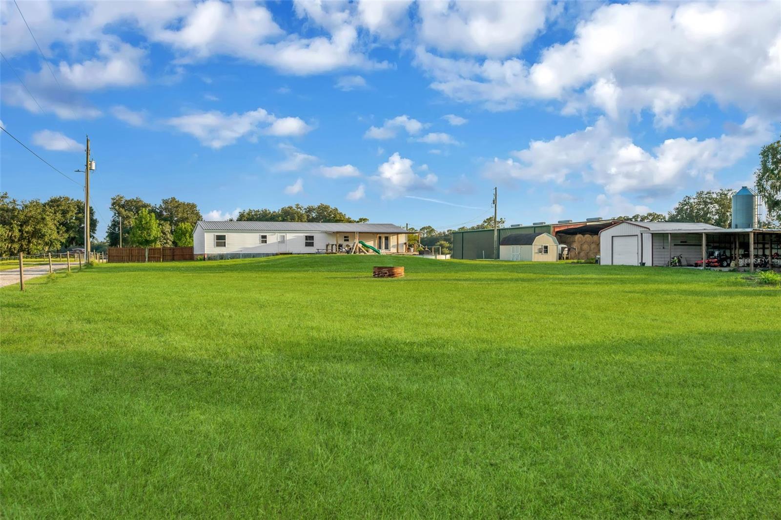 3858 E KNIGHTS GRIFFIN RD — photo 48