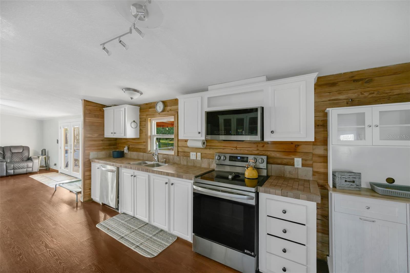 3858 E KNIGHTS GRIFFIN RD — photo 6