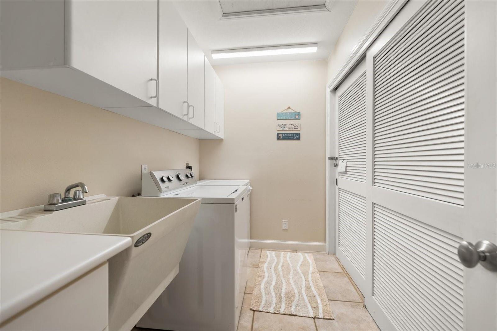 2308 BEACH TRL — photo 31