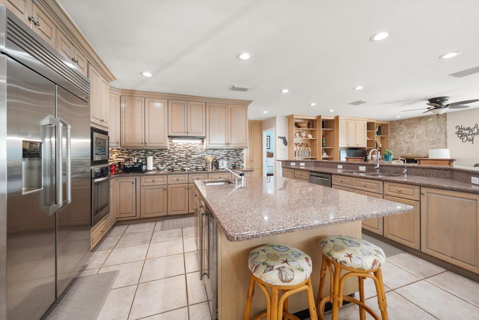 2308 BEACH TRL — photo 10