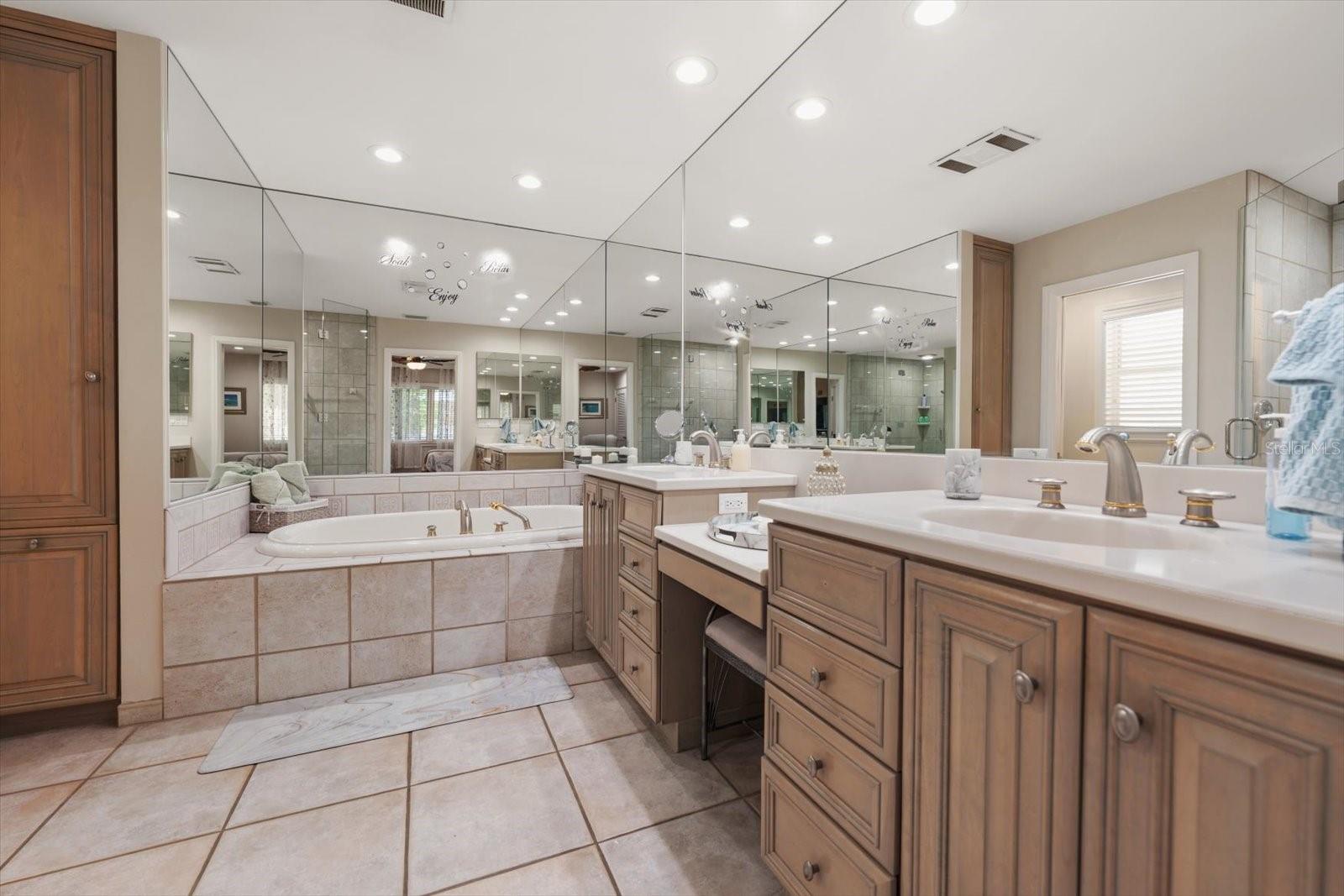 2308 BEACH TRL — photo 20