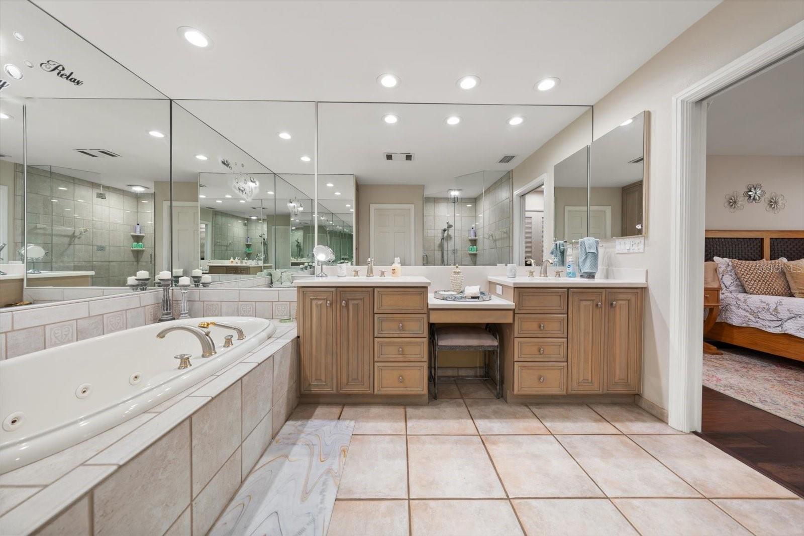 2308 BEACH TRL — photo 21