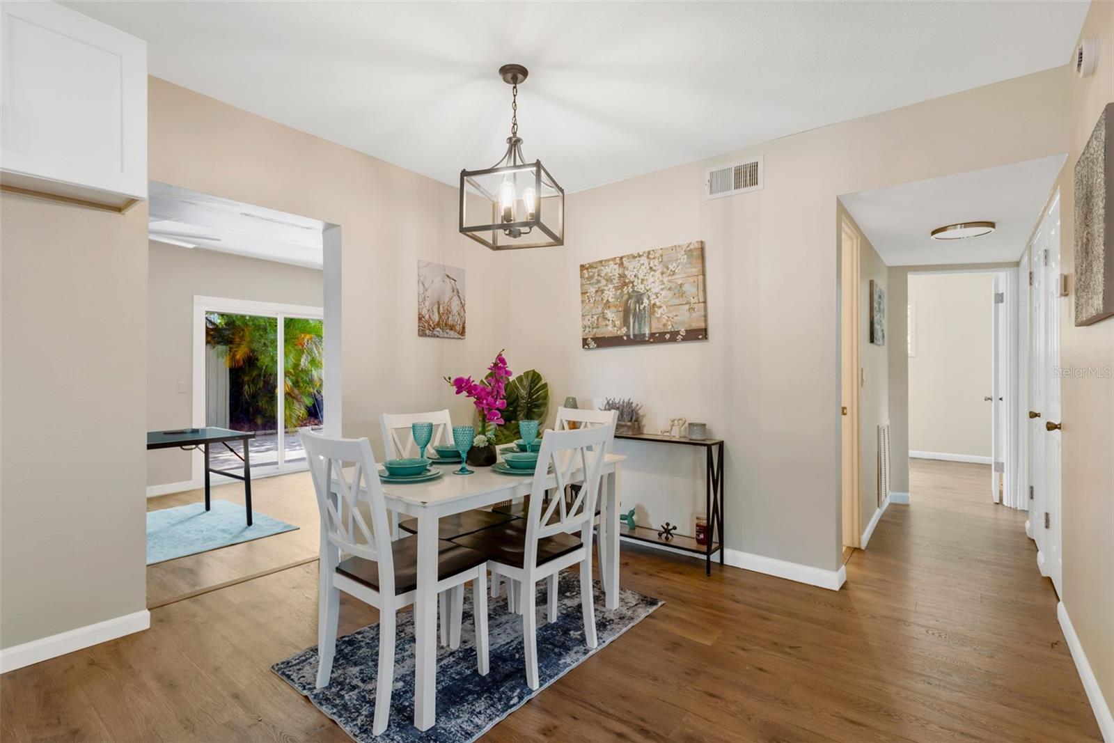 15065 NEWPORT RD — photo 8