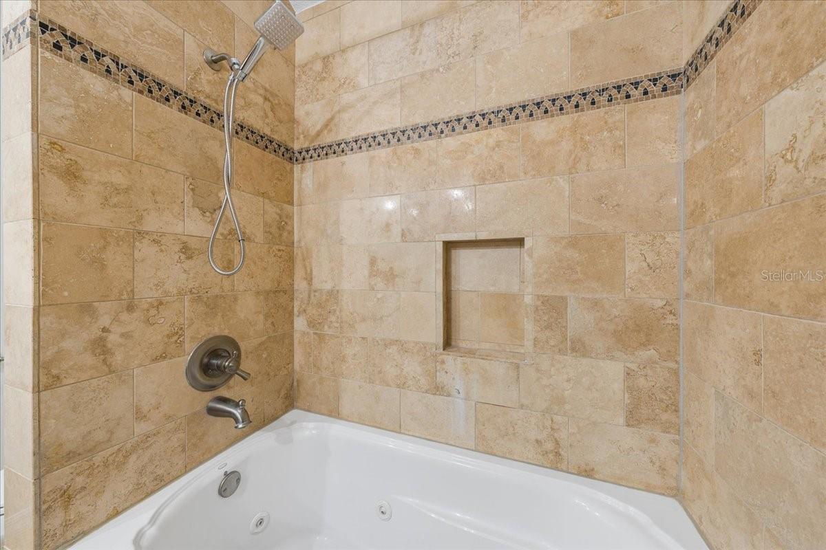 1701 ALLENS CREEK DR — photo 37