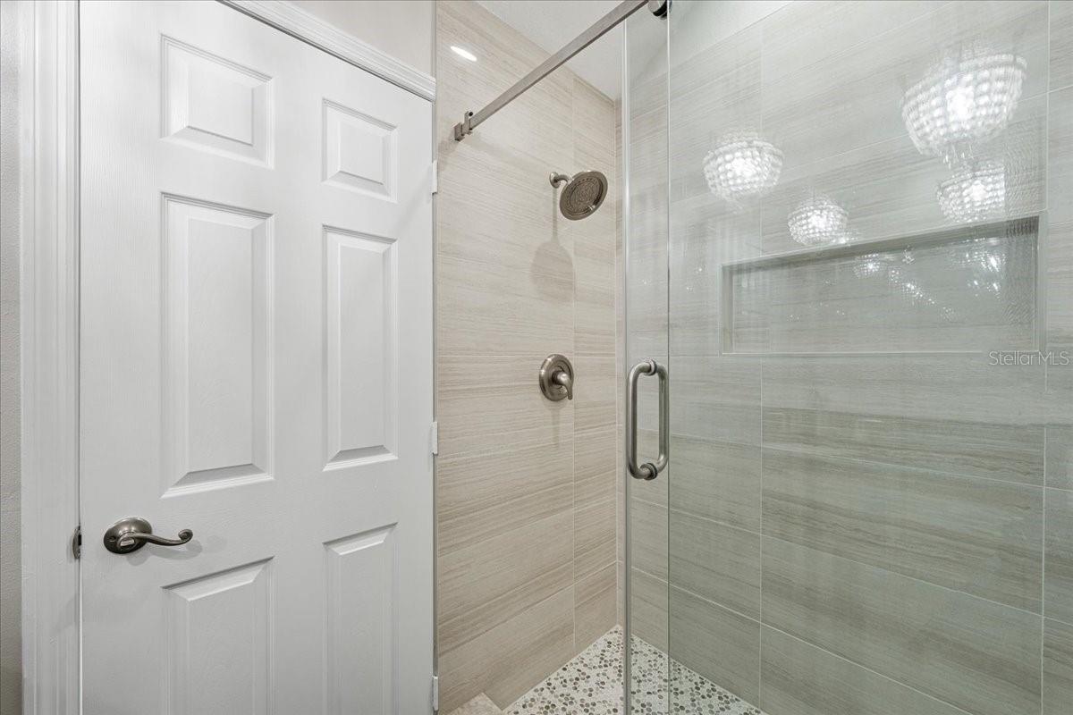 1701 ALLENS CREEK DR — photo 41