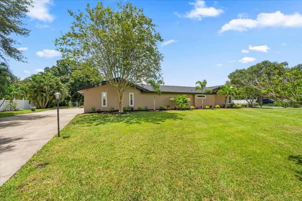 1701 ALLENS CREEK DR — photo 51