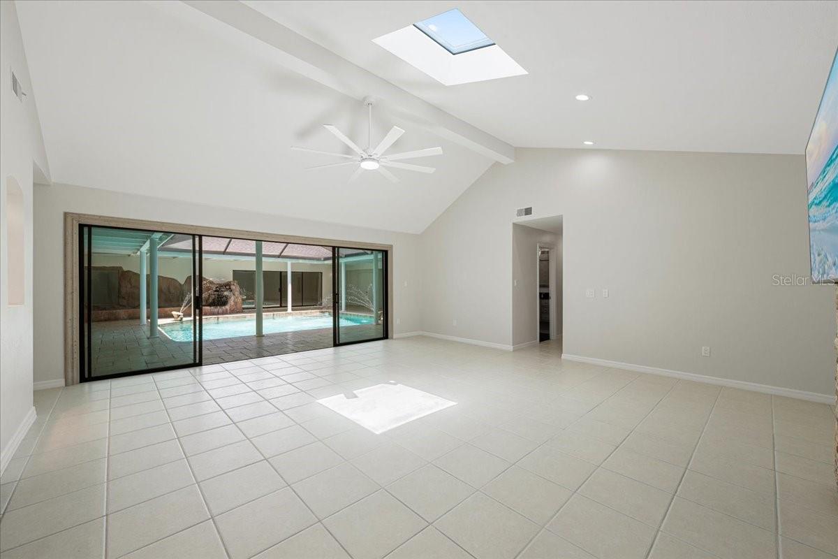1701 ALLENS CREEK DR — photo 93