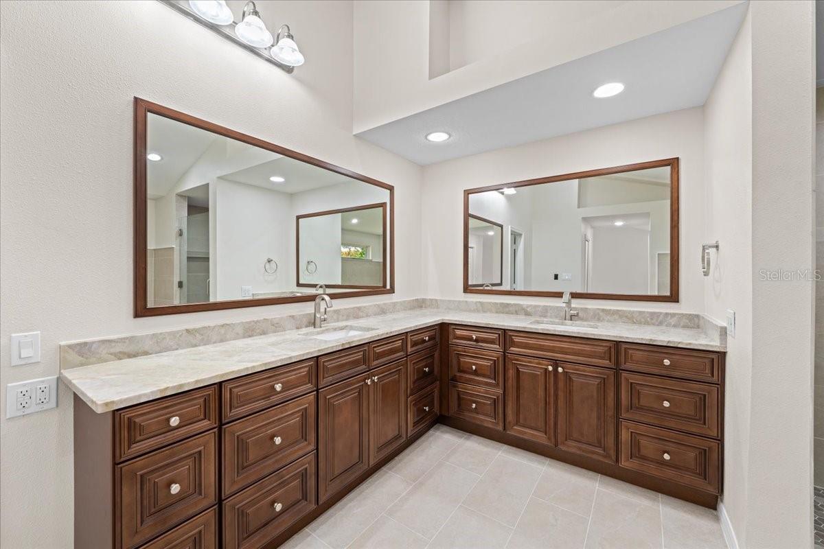1701 ALLENS CREEK DR — photo 34