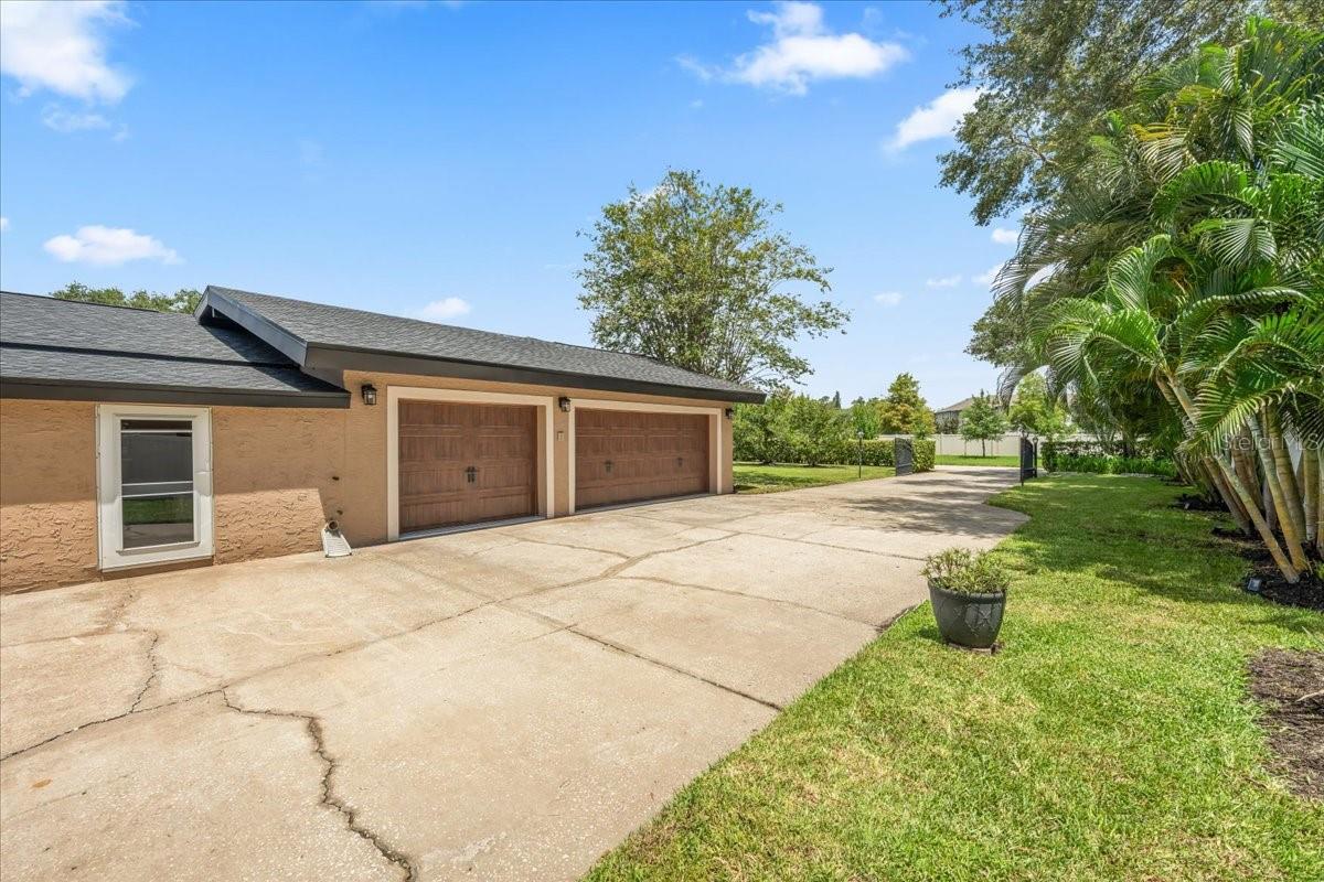 1701 ALLENS CREEK DR — photo 54