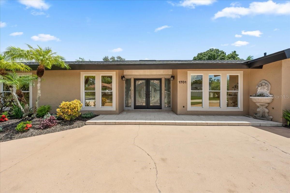 1701 ALLENS CREEK DR — photo 4