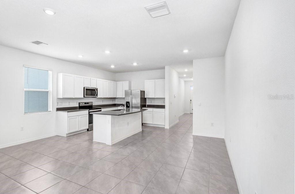 398 MANGROVE SHADE CIR — photo 10