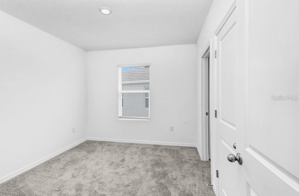 398 MANGROVE SHADE CIR — photo 24