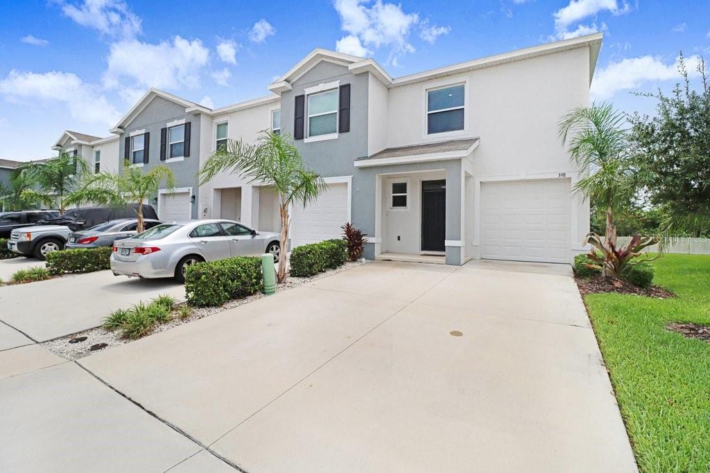 398 MANGROVE SHADE CIR — photo 3