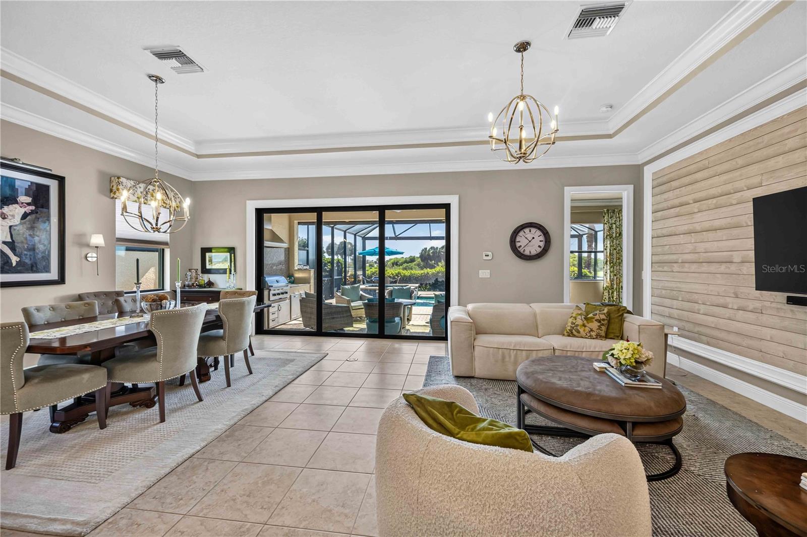 24232 GALLBERRY DR — photo 16