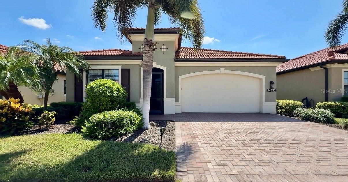 24232 GALLBERRY DR — photo 8