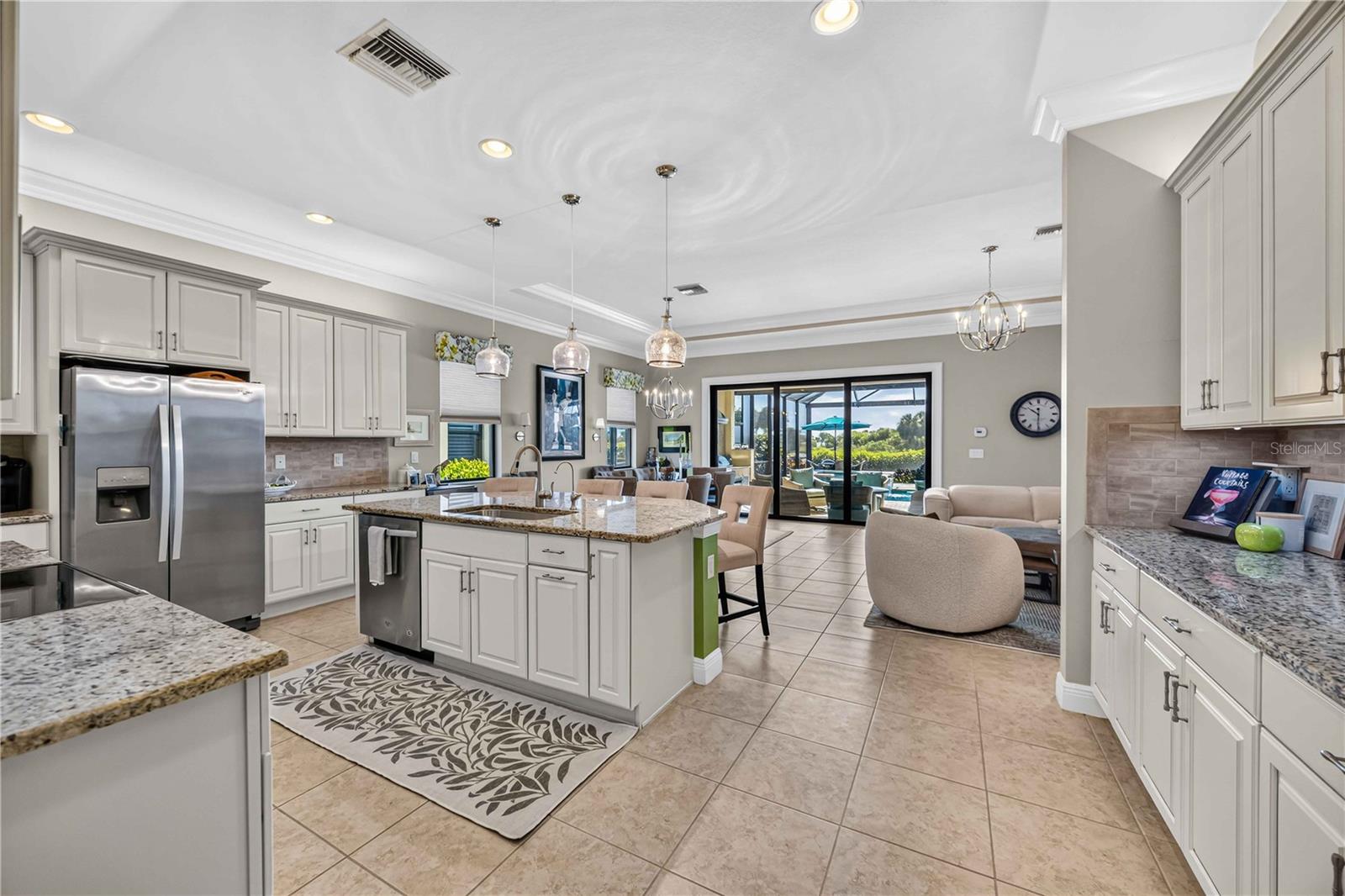 24232 GALLBERRY DR — photo 21