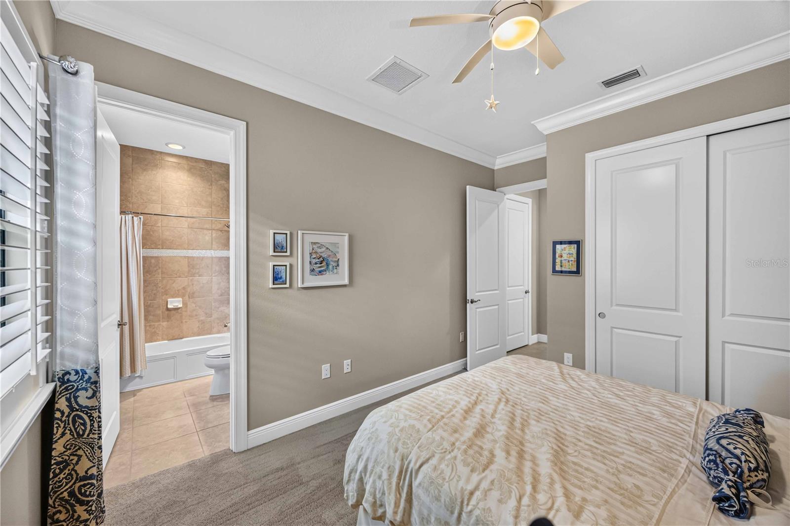 24232 GALLBERRY DR — photo 28