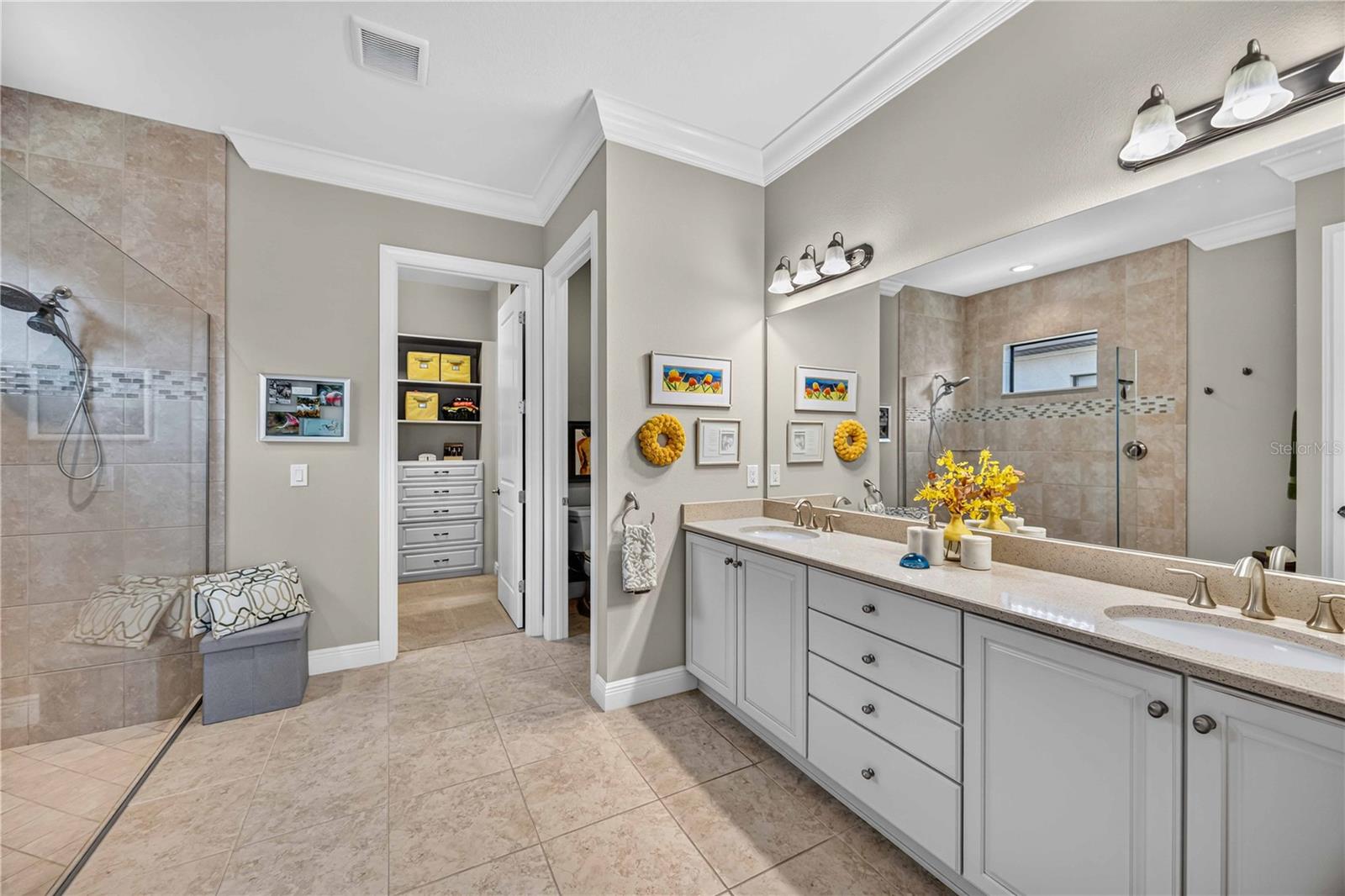 24232 GALLBERRY DR — photo 47