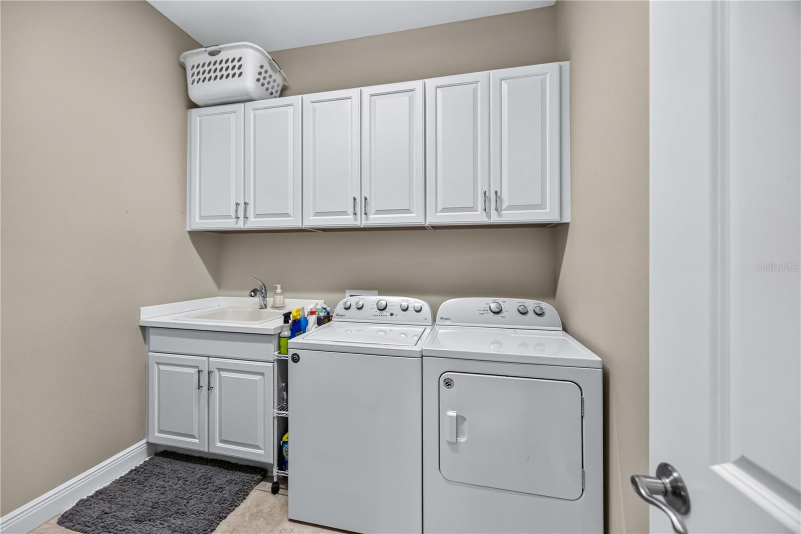 24232 GALLBERRY DR — photo 40