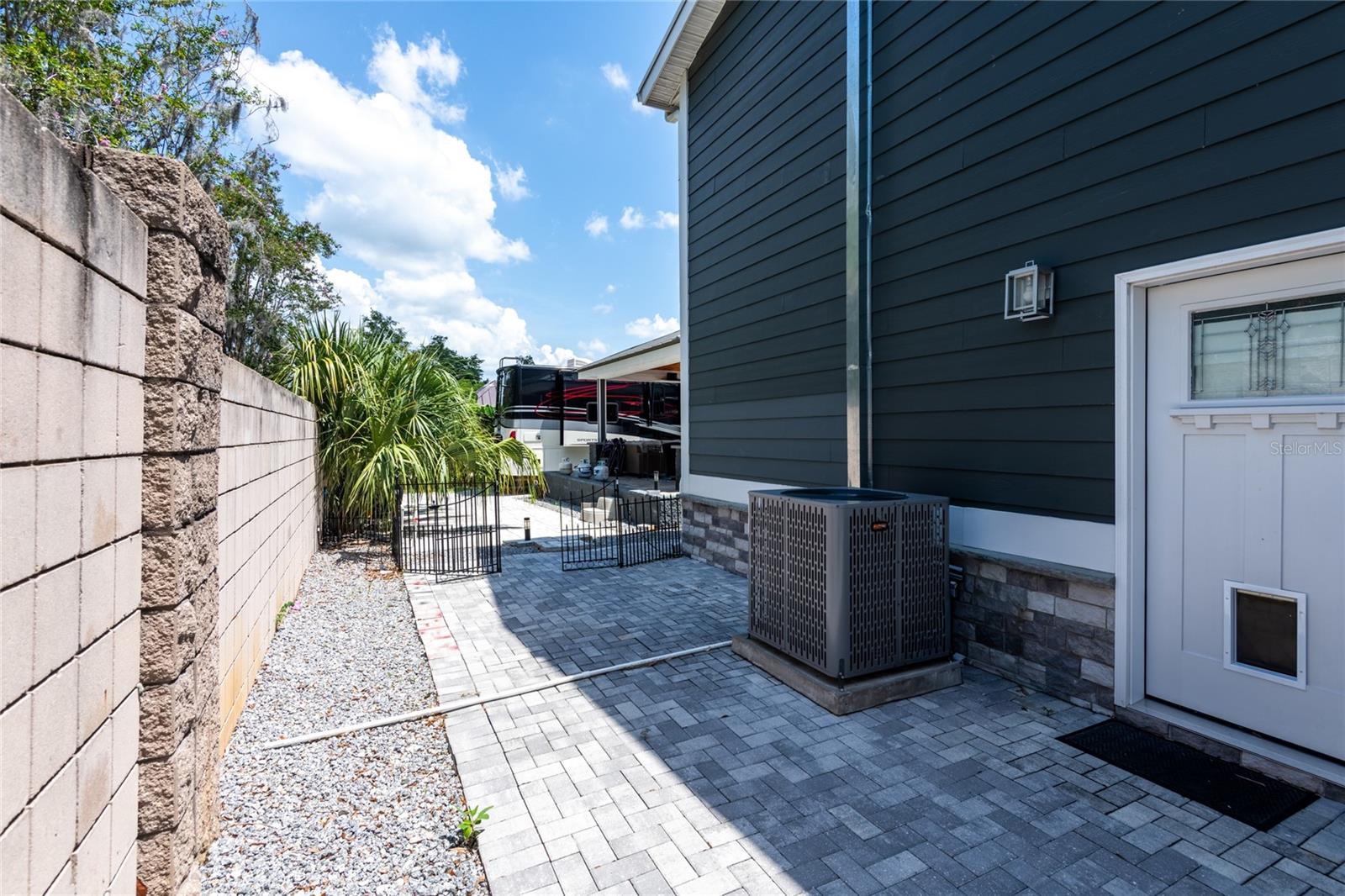 6757 AMANDA VISTA CIR — photo 40