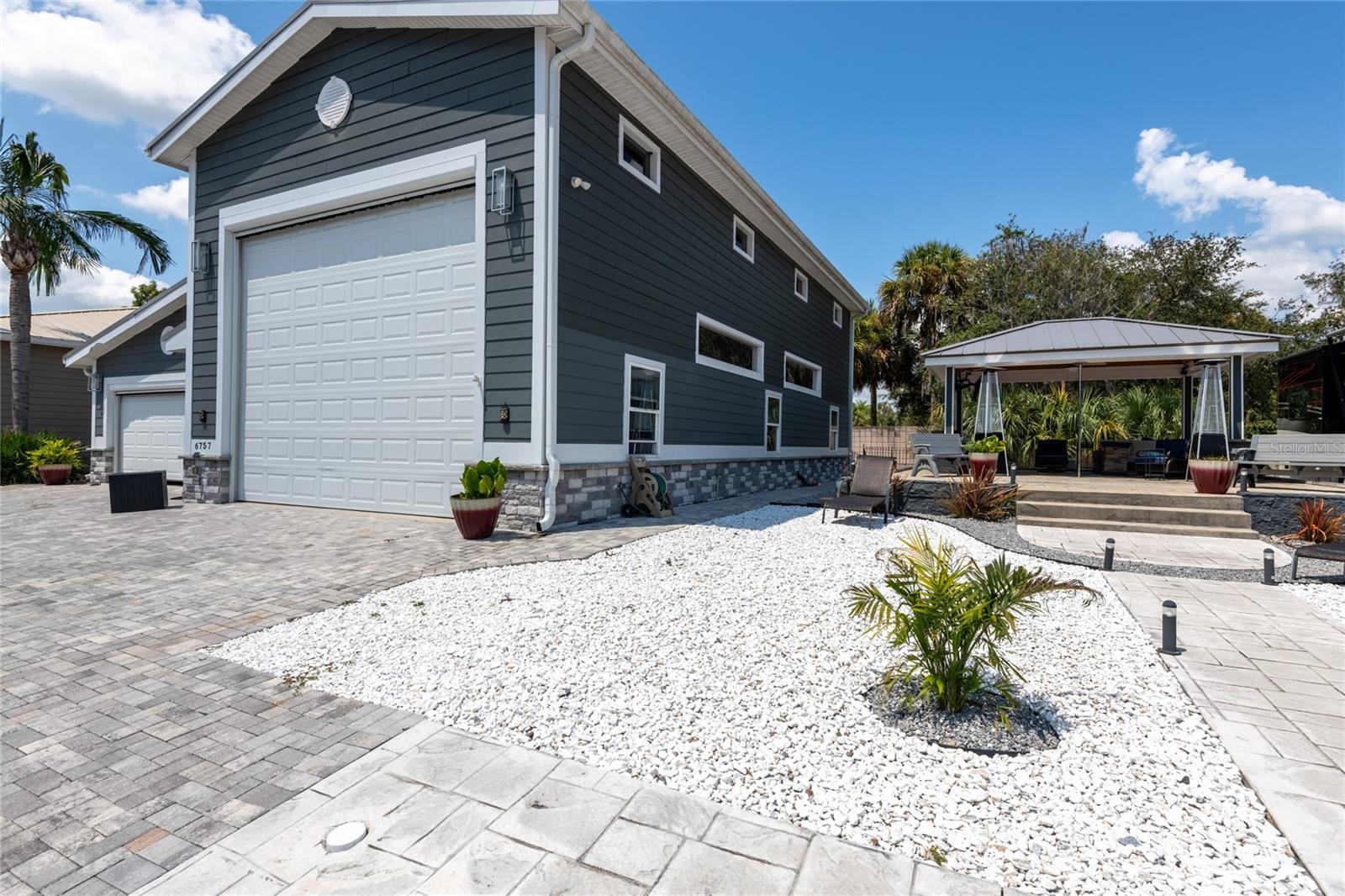 6757 AMANDA VISTA CIR — photo 32