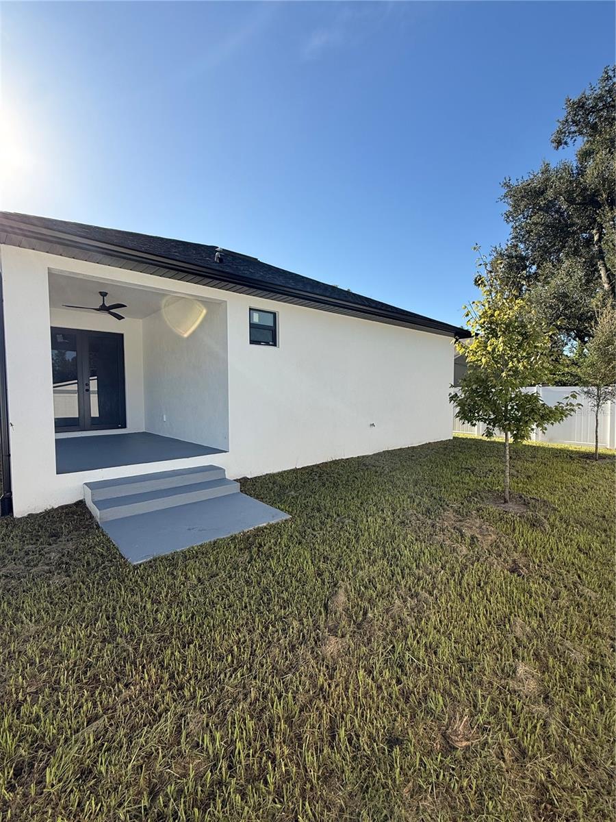8208 N ELMER ST — photo 27
