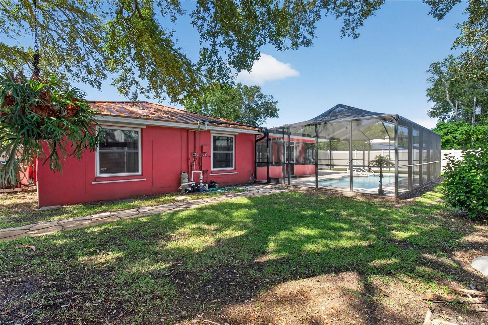 13497 OVAL DR E — photo 74