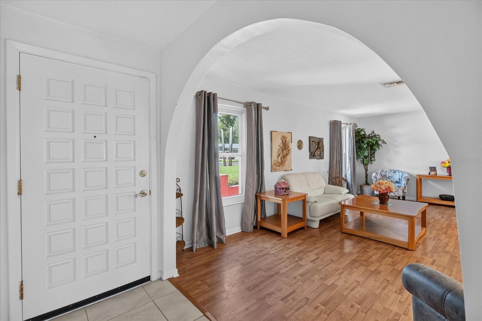 13497 OVAL DR E — photo 26
