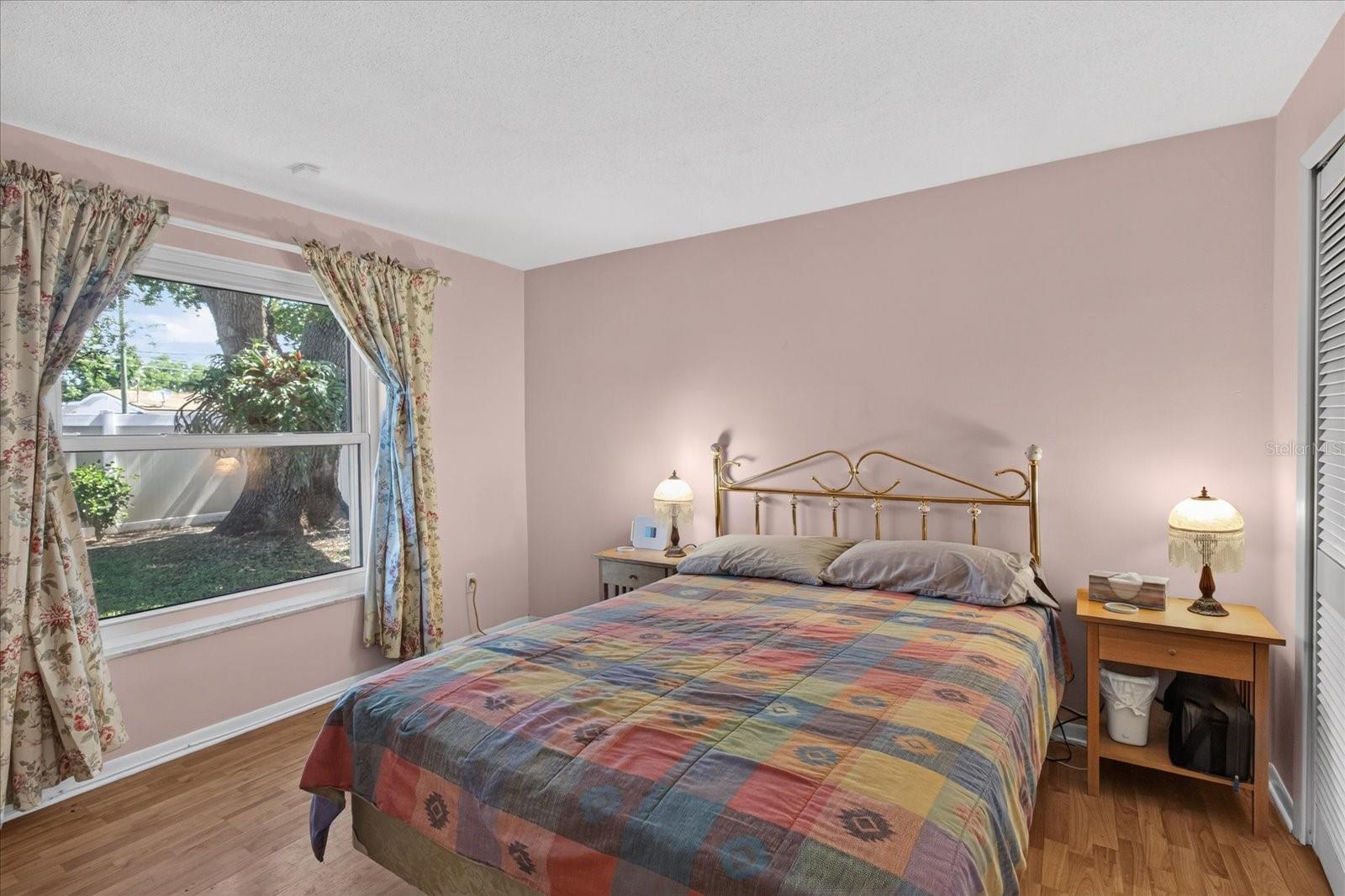 13497 OVAL DR E — photo 9