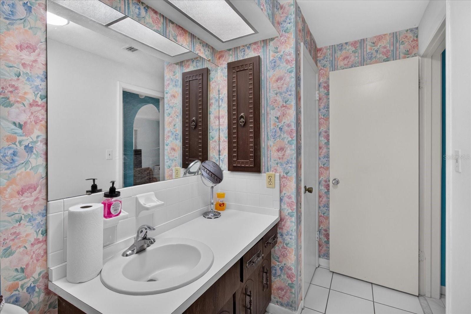 13497 OVAL DR E — photo 57