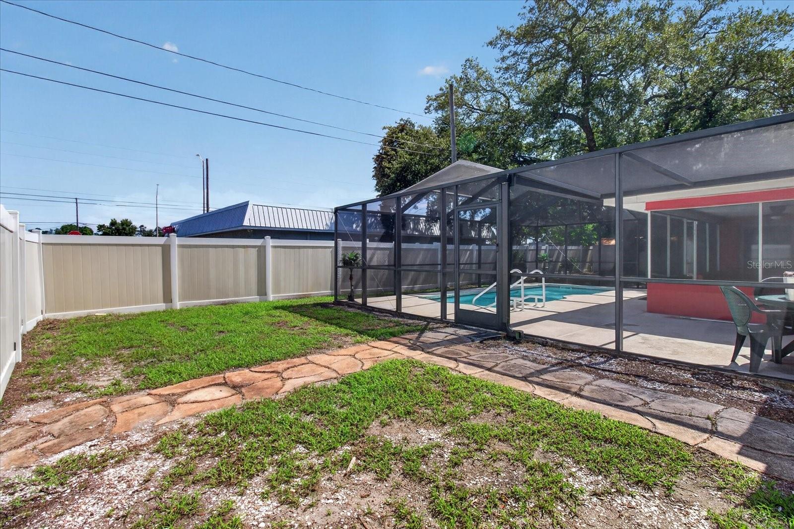 13497 OVAL DR E — photo 70