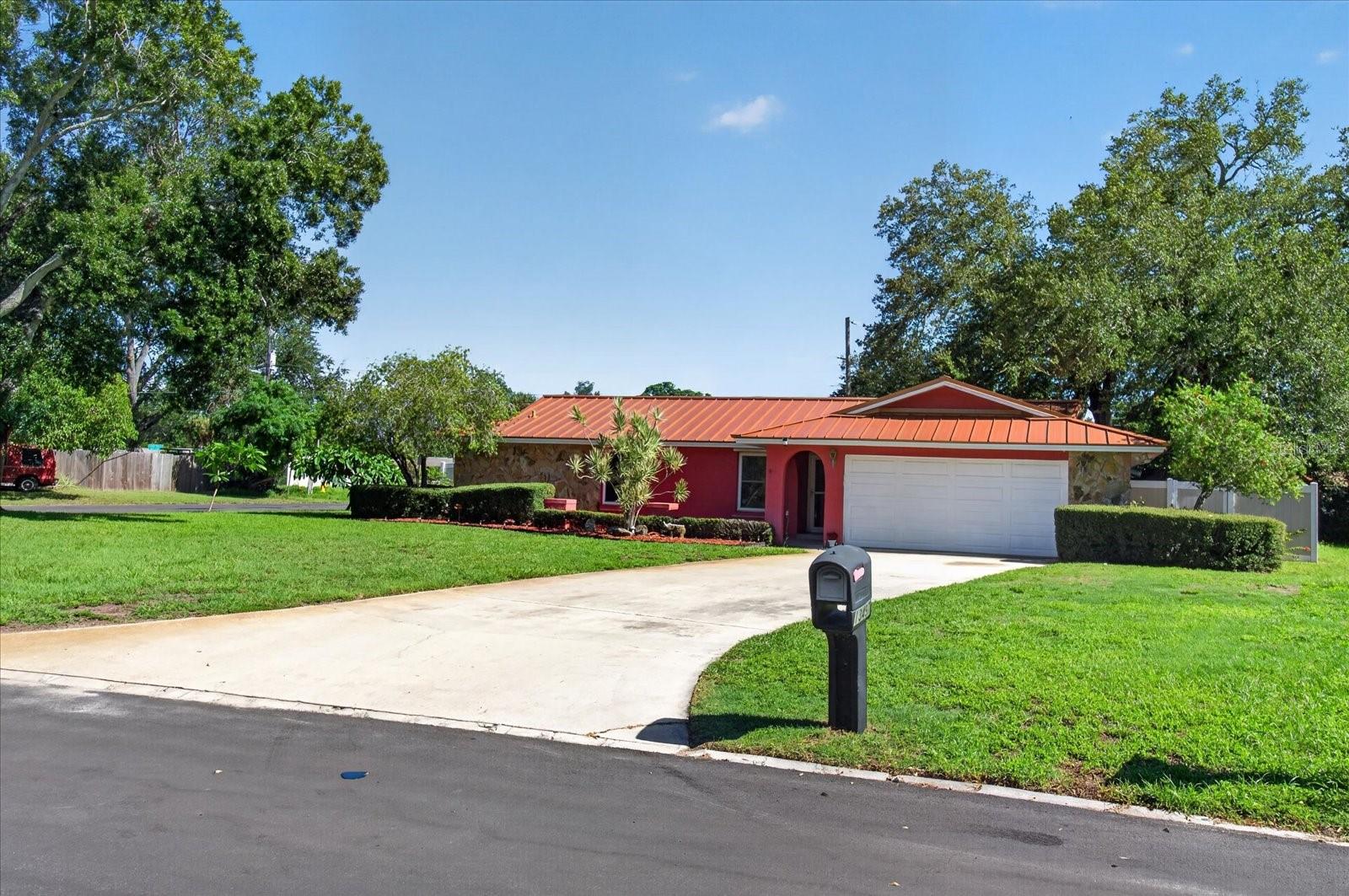 13497 OVAL DR E — photo 24