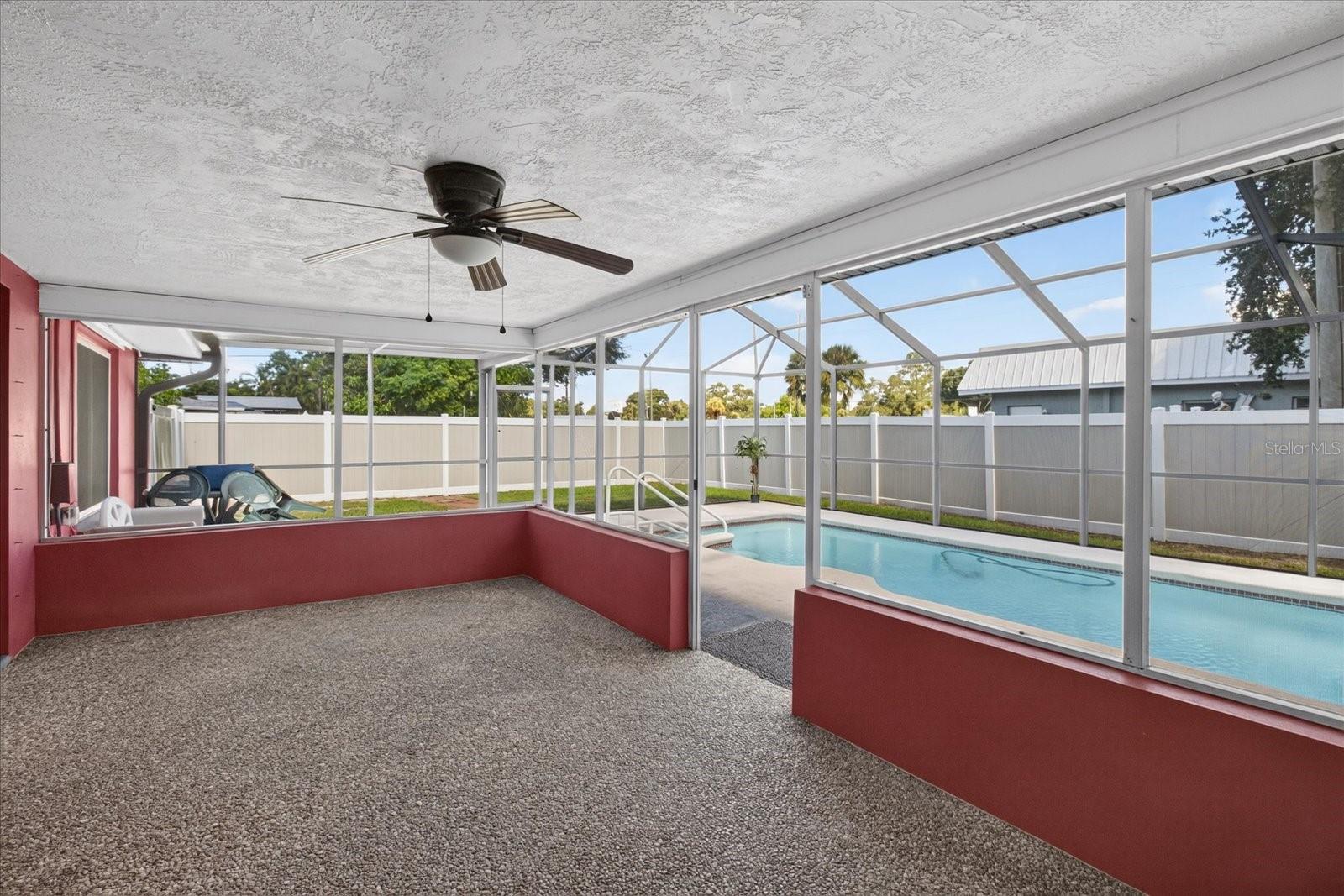 13497 OVAL DR E — photo 65