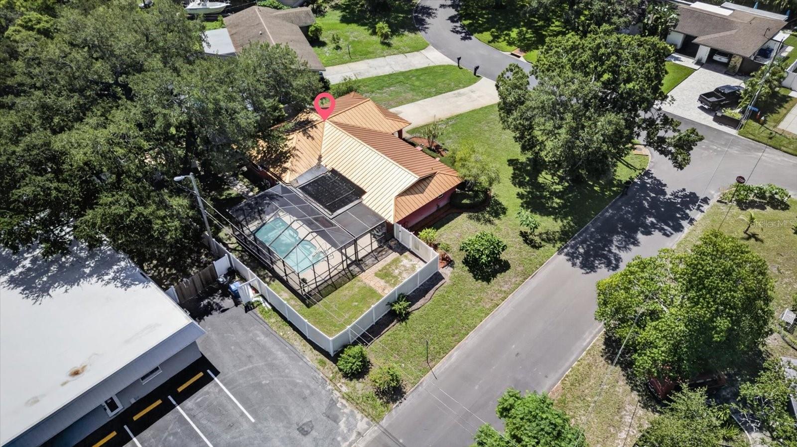 13497 OVAL DR E — photo 92