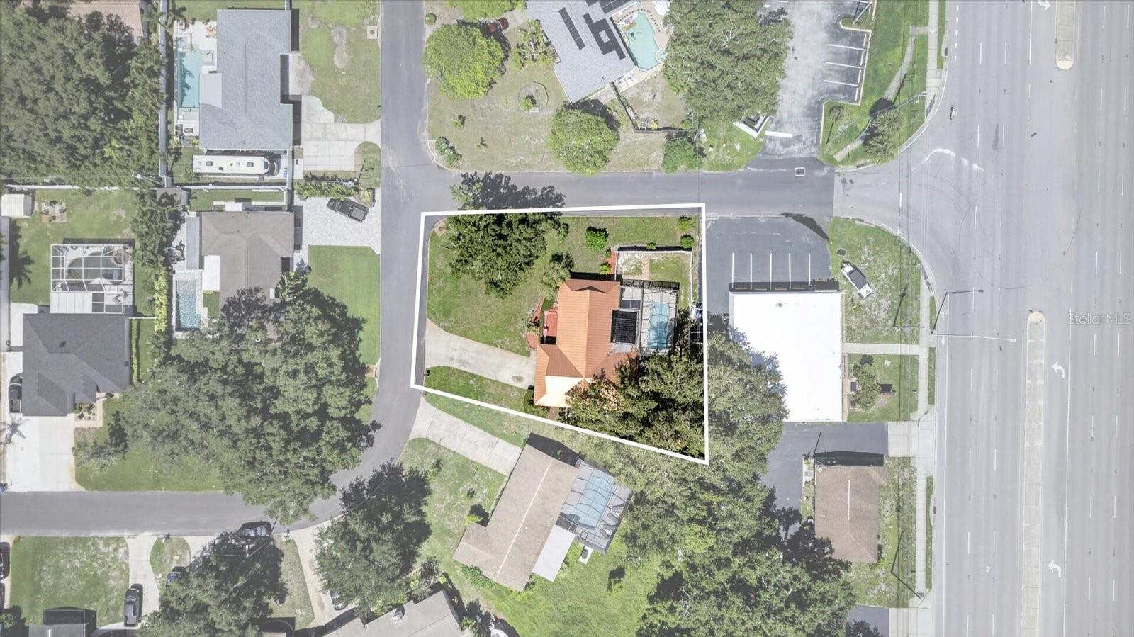 13497 OVAL DR E — photo 94