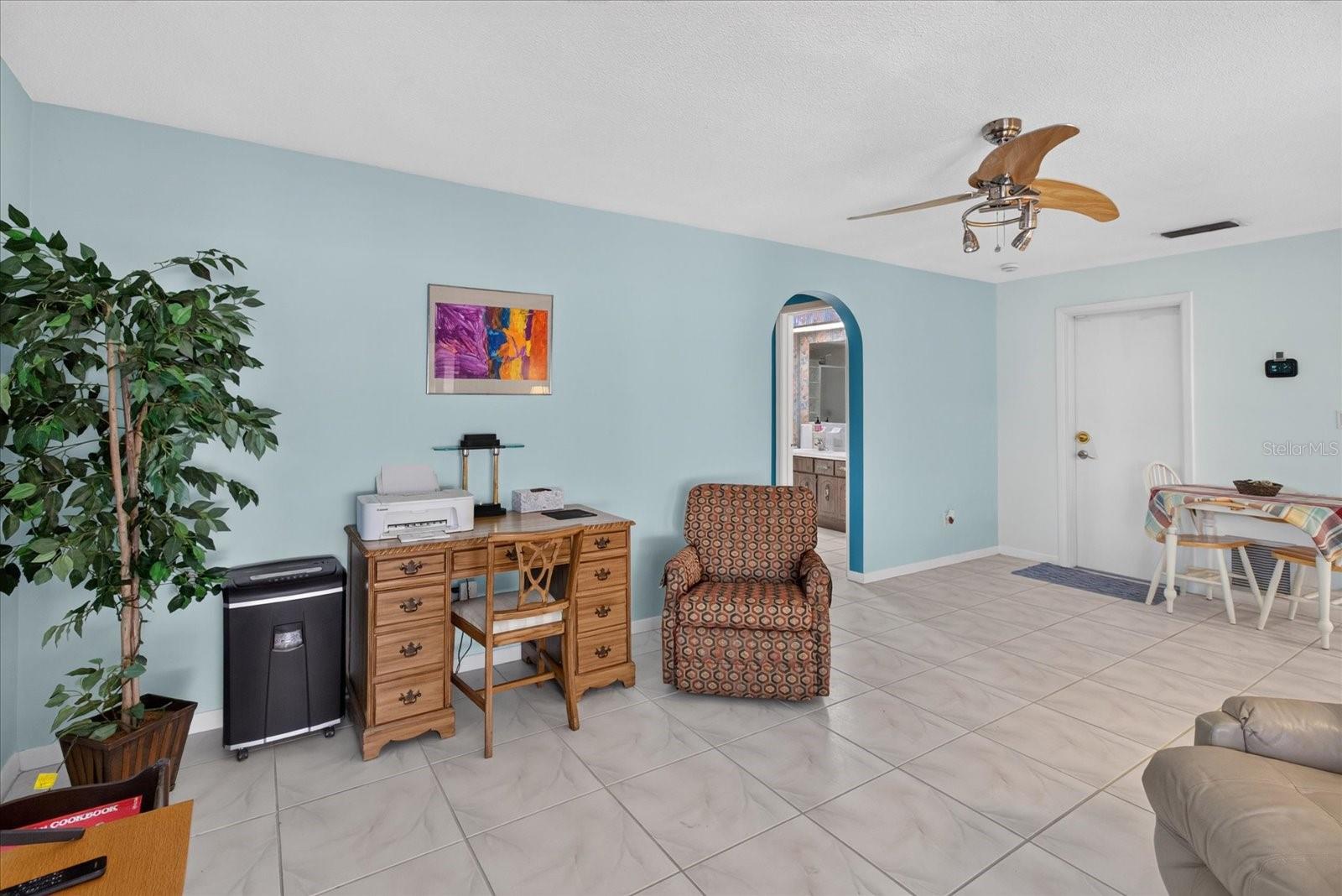 13497 OVAL DR E — photo 52