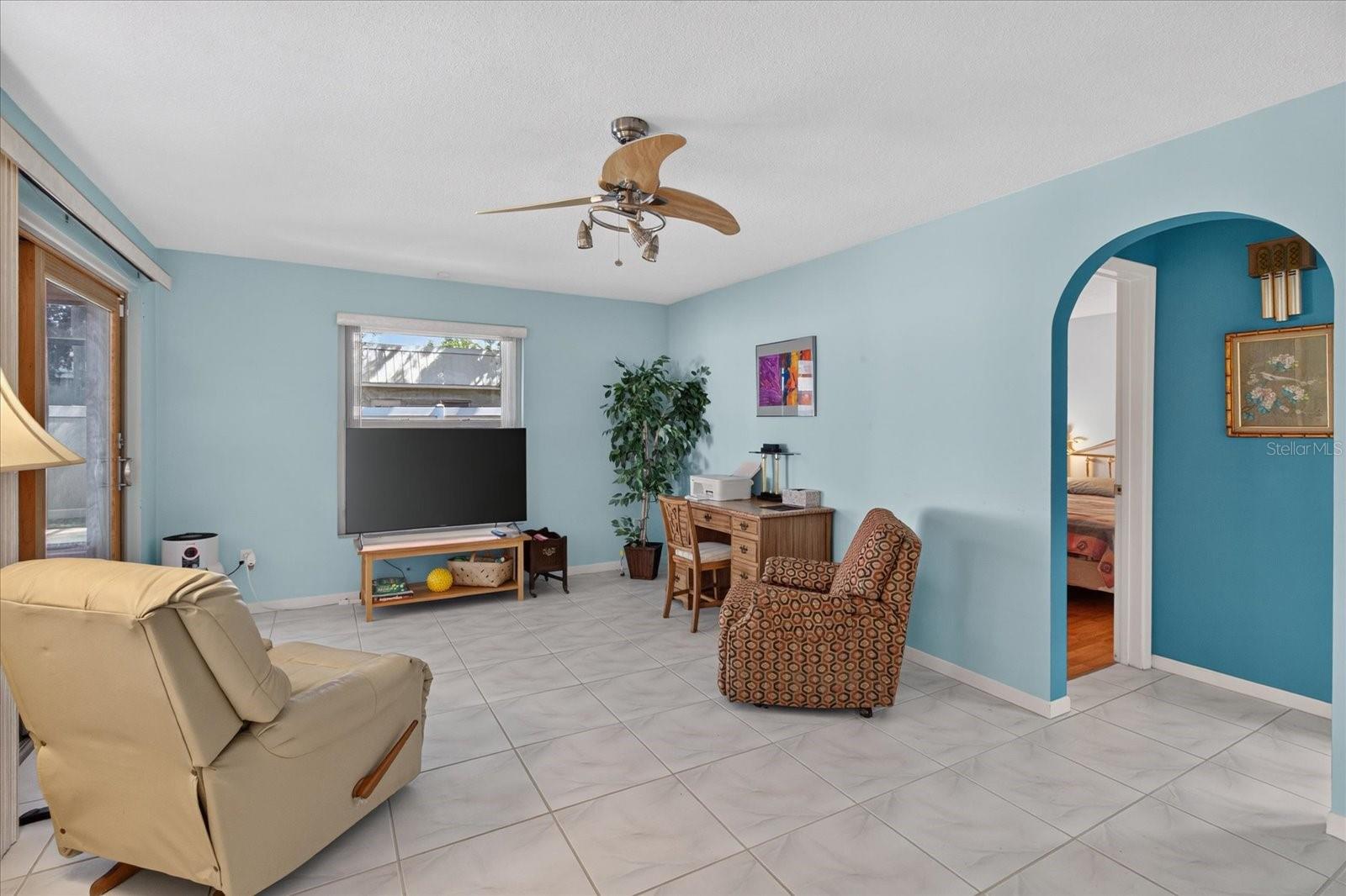 13497 OVAL DR E — photo 49