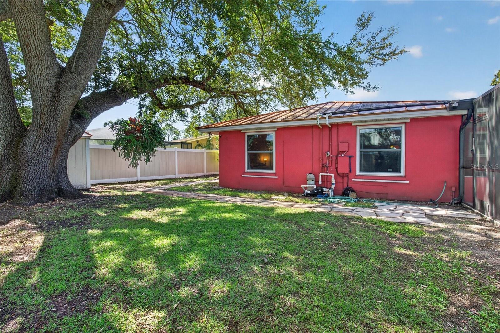 13497 OVAL DR E — photo 73