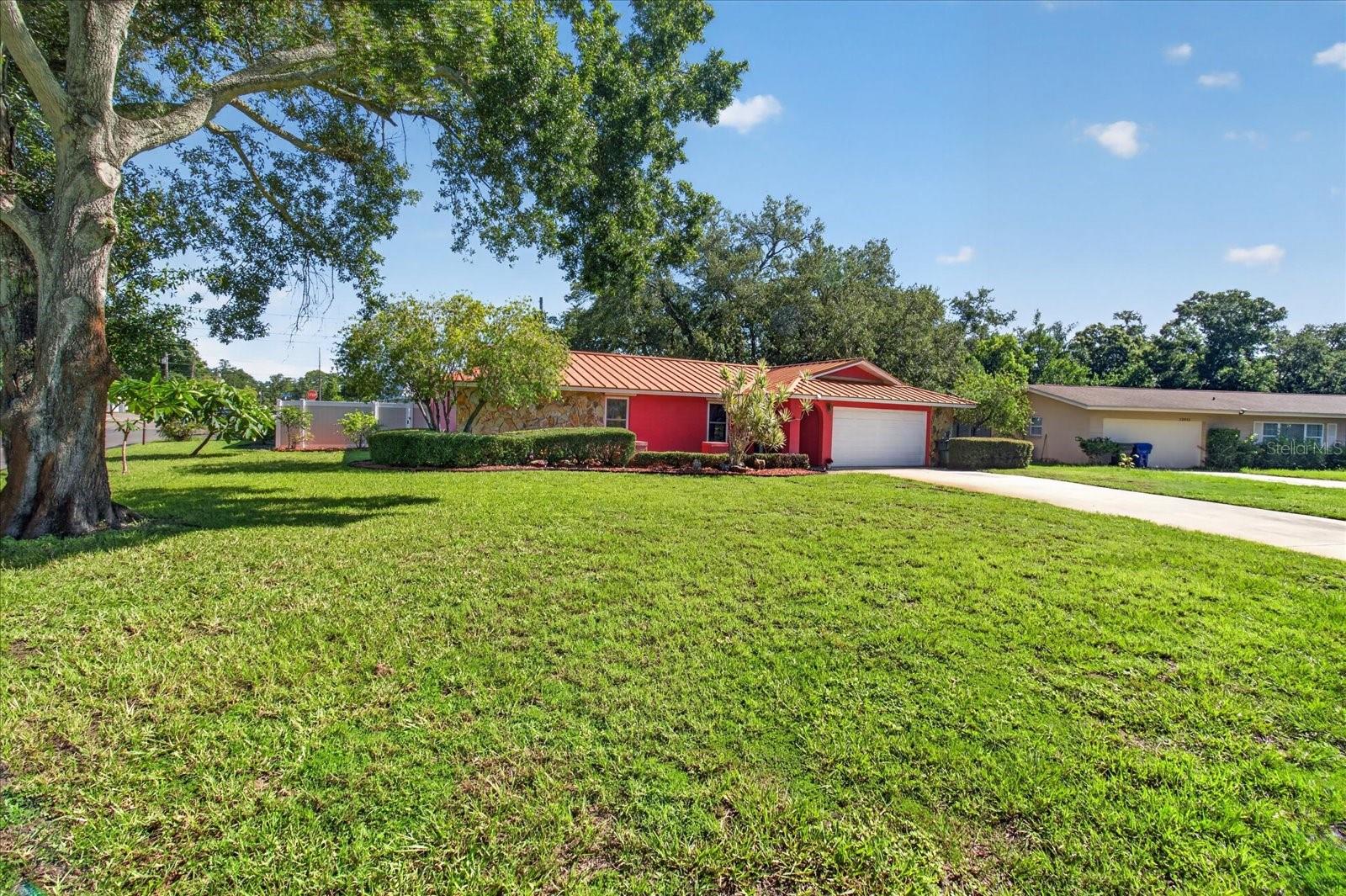13497 OVAL DR E — photo 19