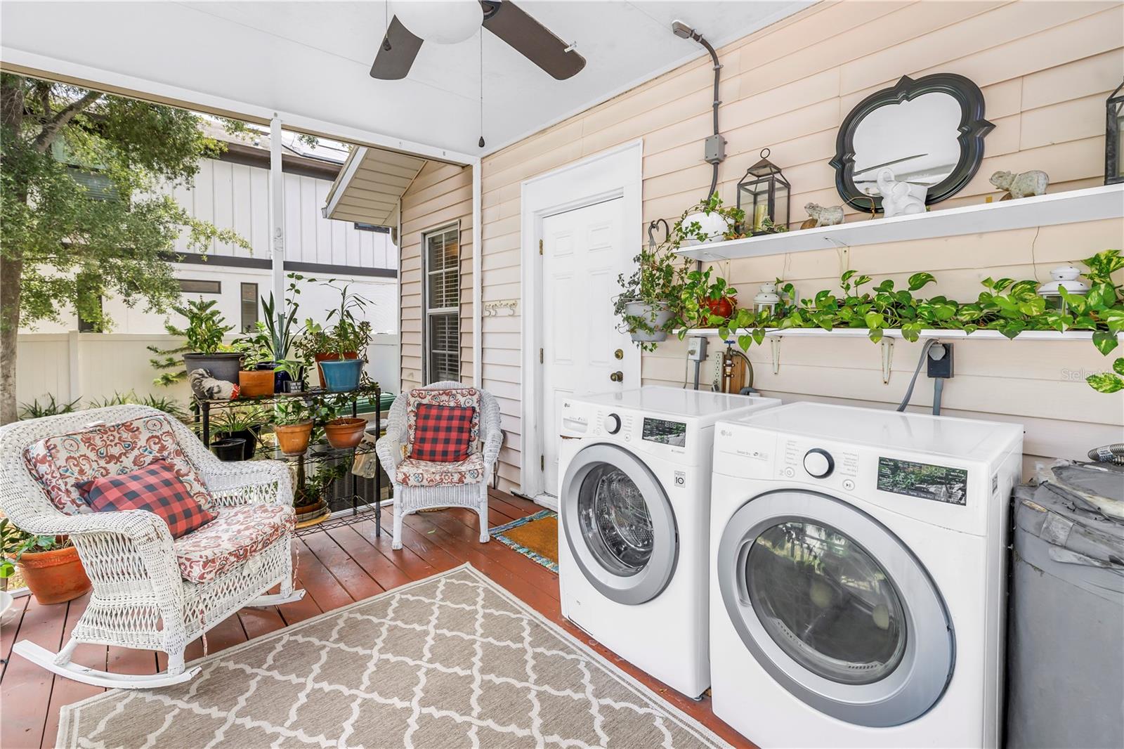 2711 W FIG ST — photo 26